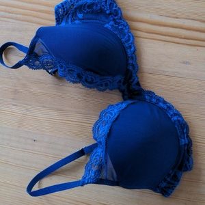 Natori Lightly-lined Underwire Lacy Bra 36B